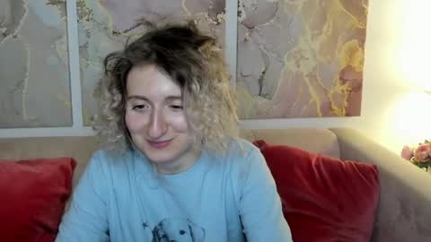 camilladreamer online show from May 8, 6:35 pm