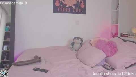 Camille  online show from February 4, 9:19 pm