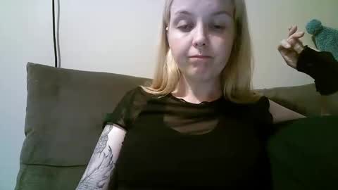 Camille Deville online show from February 25, 7:42 am