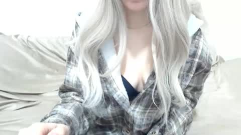 CamilleBunny online show from January 12, 4:08 am