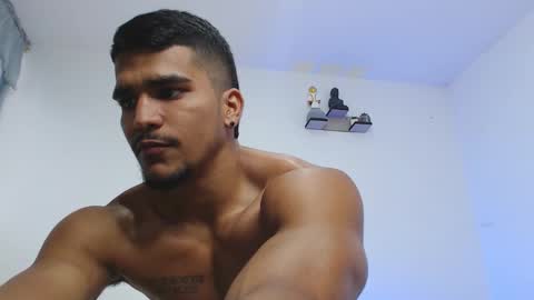 camilo_contre21 online show from March 2, 8:59 pm