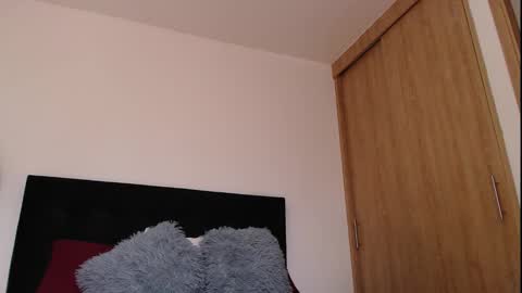 camilo_contre21 online show from October 2, 6:07 pm