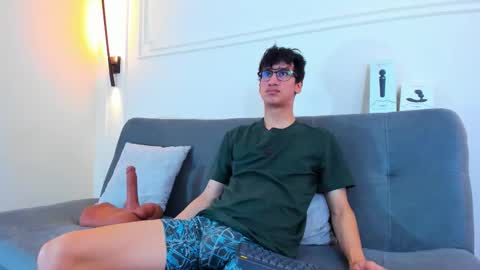 Camilo online show from December 19, 3:13 am