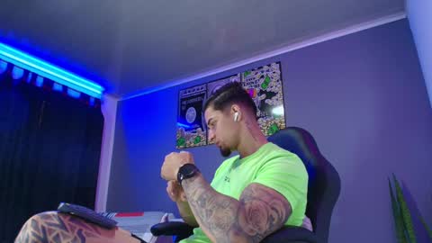 CAMILO  online show from November 6, 12:30 pm