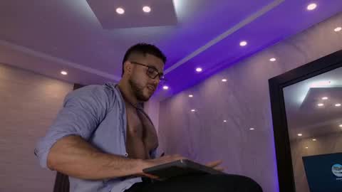 Camilo Watson online show from May 23, 12:28 am
