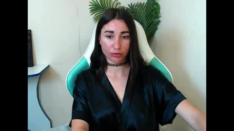 cammila horn online show from June 23, 11:39 am