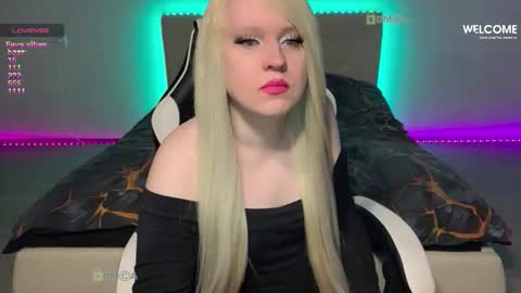 Miley online show from February 19, 1:27 am