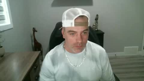 CanadianBacon6969 online show from May 21, 11:11 pm