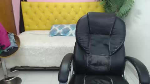 Candy  online show from February 22, 3:47 pm