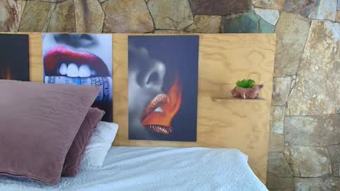 Jolie online show from February 4, 7:51 pm