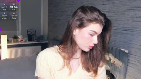 Flora online show from March 5, 9:26 pm