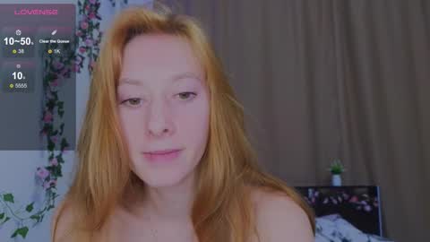 candy_flosse online show from September 24, 9:38 am