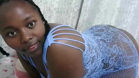 Snapshot of candy_keyli chatting on October 21, 10:09 am Keyl online show from October 21, 10:09 am