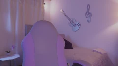 Jamie online show from March 5, 2:53 am