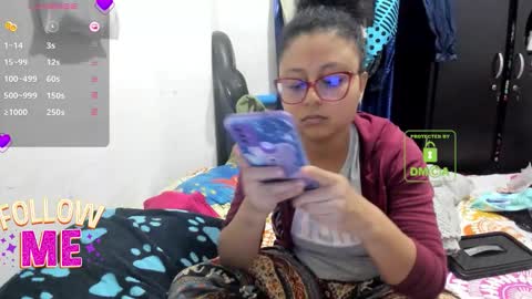 candy_val online show from October 28, 6:25 am