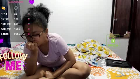 candy_val online show from February 27, 6:39 am