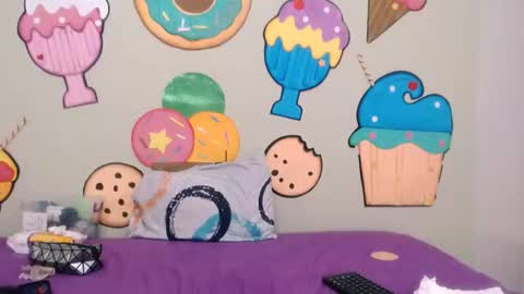 CANDY online show from July 31, 7:15 pm
