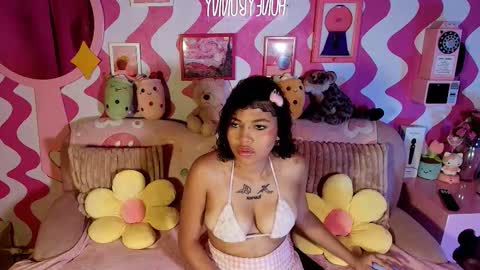 candygirlsxoxo online show from November 18, 10:18 am