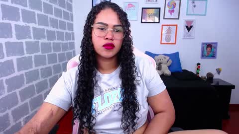 Karen online show from December 2, 6:16 pm