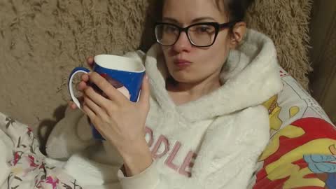 say meow and send tips  online show from February 18, 9:09 pm