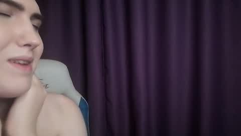 Candy online show from December 3, 12:55 pm