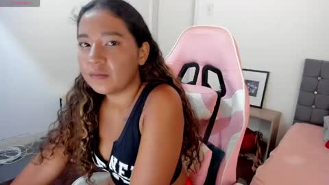 canelaboo online show from June 1, 12:28 pm