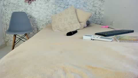 Canhela online show from February 6, 7:02 am