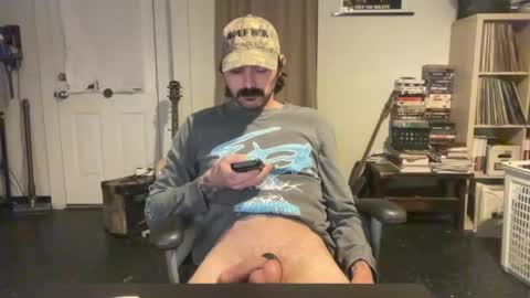 cantleavethehouse online show from February 22, 9:23 am