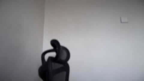 Emma online show from November 12, 8:38 am