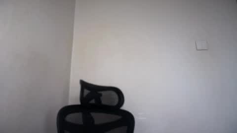 Emma online show from April 10, 6:30 am