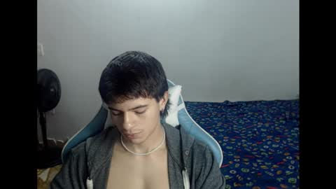 Snapshot of carapalida9008 chatting on October 25, 8:20 pm carapalida9008 online show from October 25, 8:20 pm
