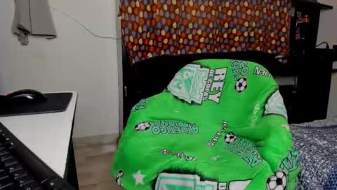 Carlos and Cristian  online show from October 21, 9:14 am