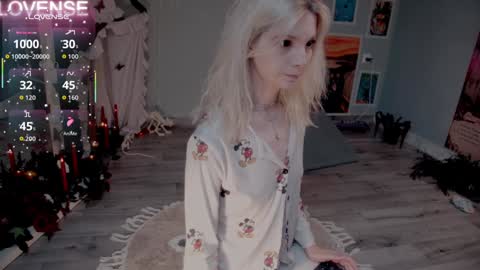 NONA    follow online show from November 2, 6:46 am