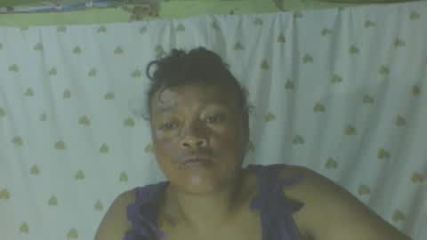 carinesexy69 online show from November 18, 12:30 pm