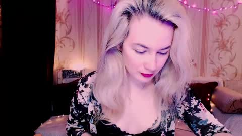 Carin online show from April 15, 3:54 am