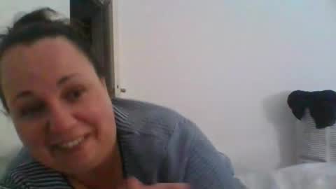 Snapshot of carlaruth chatting on September 30, 5:01 pm Carlaruth online show from September 30, 5:01 pm
