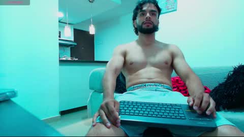 sebasfit online show from October 26, 10:42 pm