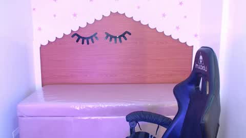 CARLYE   online show from October 30, 3:29 am