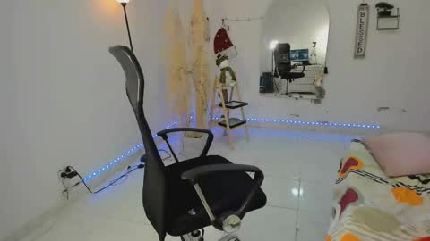 master online show from December 21, 3:51 pm