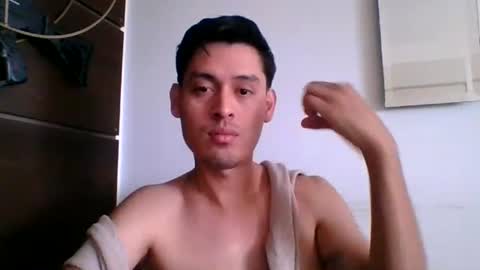 carlitox599684 online show from August 9, 6:12 pm