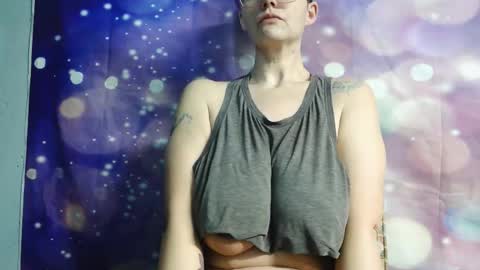 Carly Smiles online show from February 23, 11:45 am