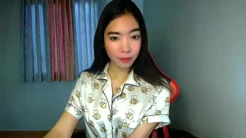 carmela online show from February 7, 7:40 am