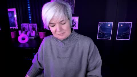 Carmen online show from March 18, 9:42 pm