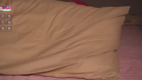 caro_sanchezz online show from March 5, 1:09 pm