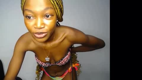 caroline online show from November 11, 9:22 am