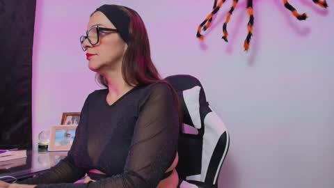 CAROL online show from October 28, 10:38 am