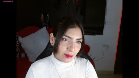 Caroline online show from July 21, 1:02 pm