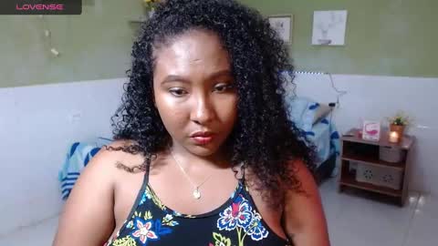 Snapshot of caroldelatorre chatting on January 10, 8:15 pm Carol de la torre online show from January 10, 8:15 pm