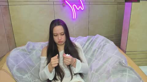 carolina_sky online show from February 28, 6:17 am