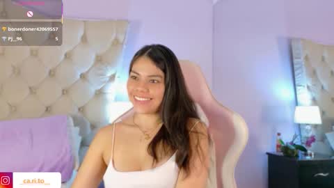 Caroline online show from January 16, 9:13 pm